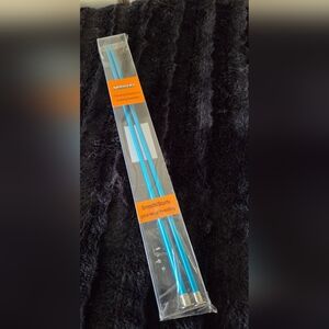 1 Pair Mdoker 13.8 Inch Blue Kniytong Needles NIB